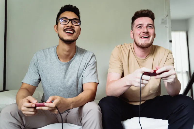 Squeeze In, Squish Together: The Living Room Gaming Revival That Big Studios Didn't See Coming